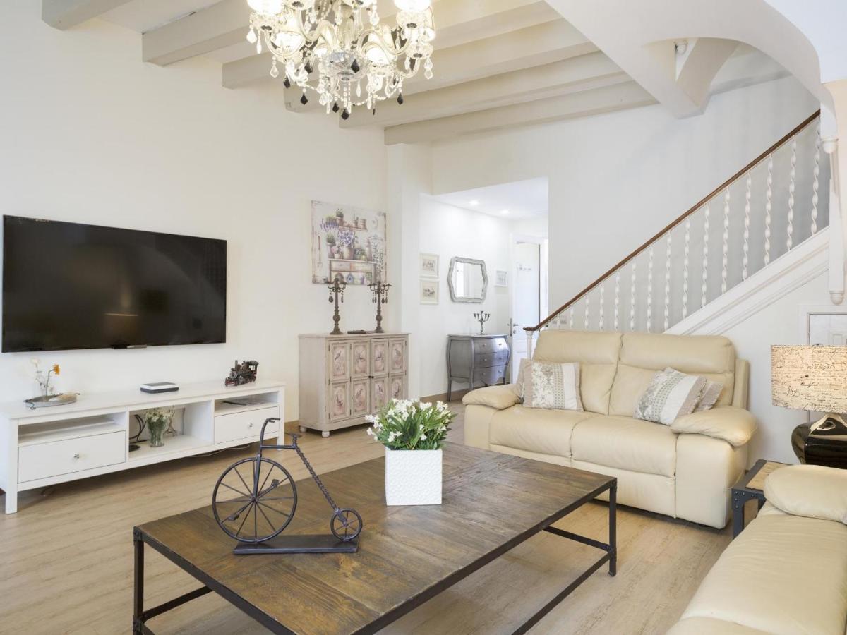 Sitges Spaces Beach House-4 Bedrooms, 3 Bathrooms, Large Terrace, Jacuzzi, Center-Beach Екстериор снимка