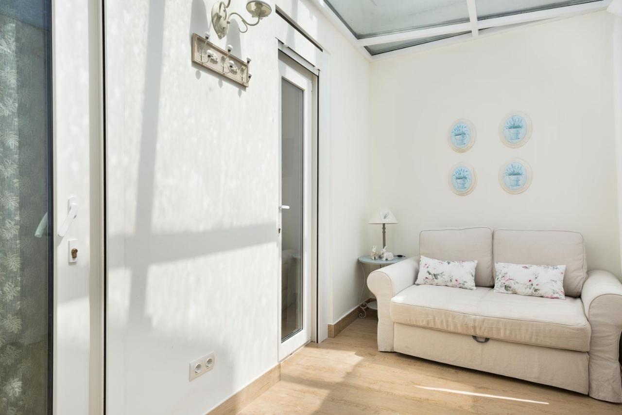 Sitges Spaces Beach House-4 Bedrooms, 3 Bathrooms, Large Terrace, Jacuzzi, Center-Beach Екстериор снимка
