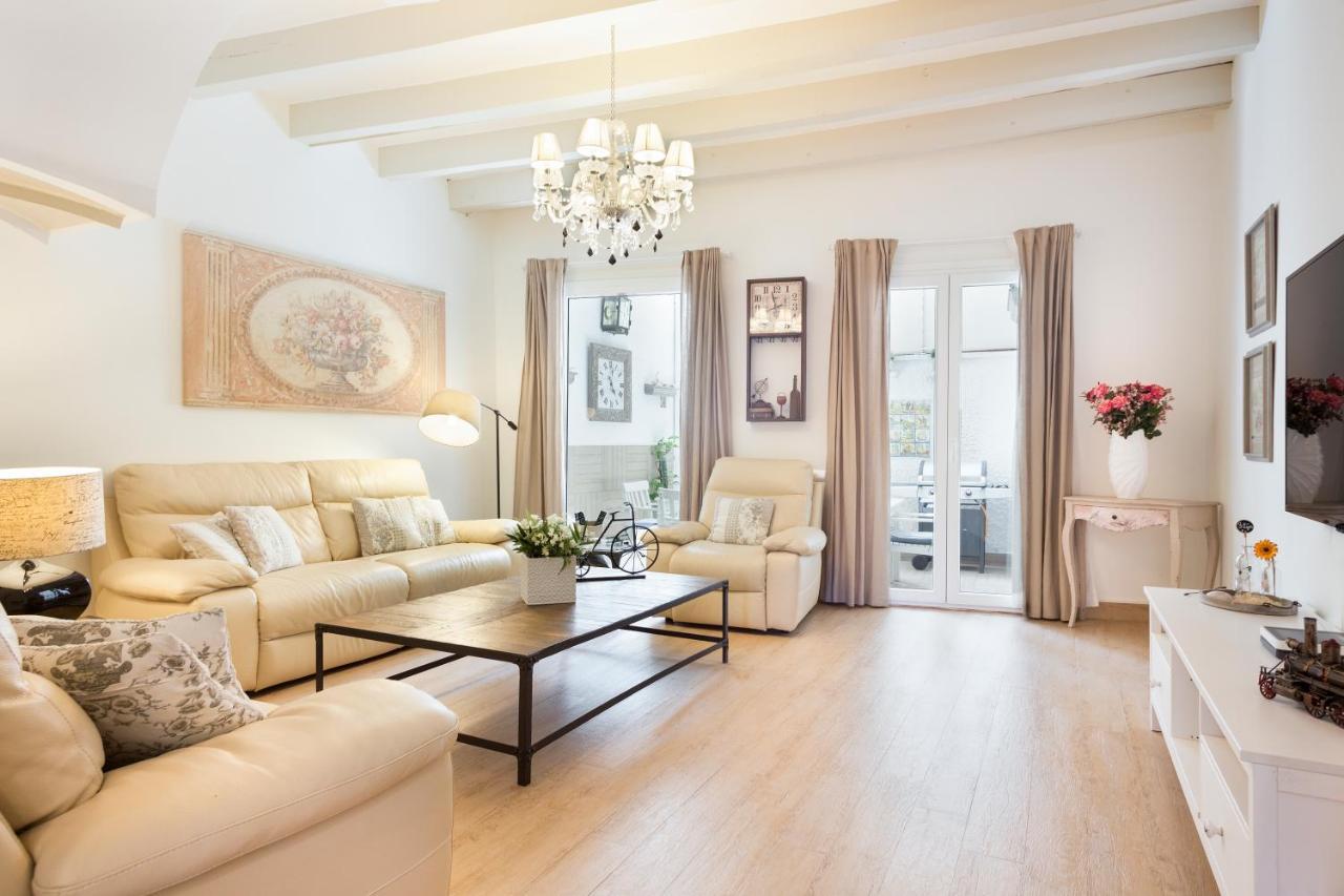 Sitges Spaces Beach House-4 Bedrooms, 3 Bathrooms, Large Terrace, Jacuzzi, Center-Beach Екстериор снимка